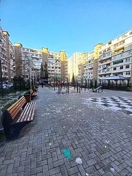 Satılır 2 otaqlı mənzil 38 m²