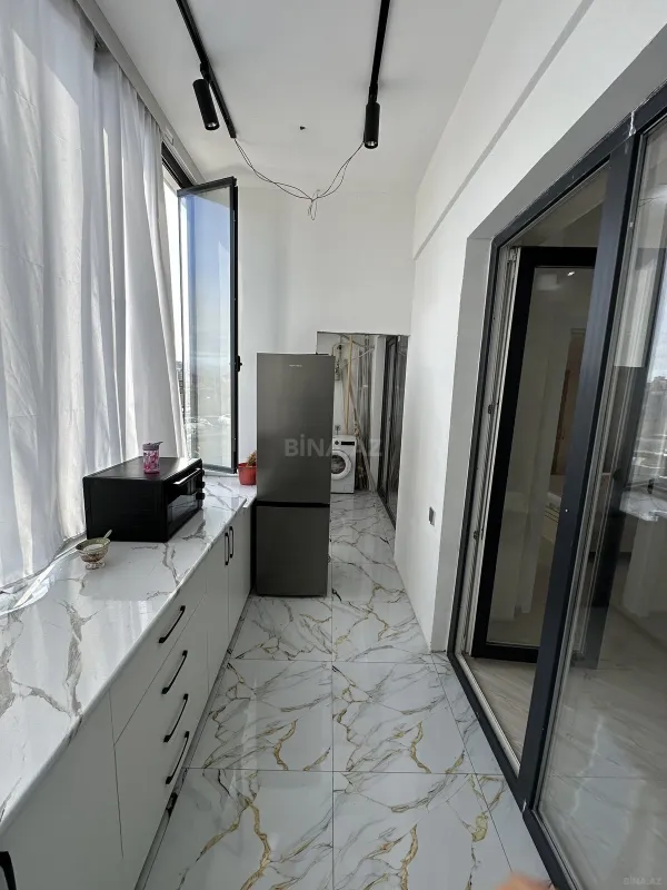 Satılır 2 otaqlı mənzil 73 m²
