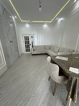 Satılır 2 otaqlı mənzil 73 m²