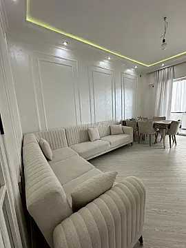 Satılır 2 otaqlı mənzil 73 m²