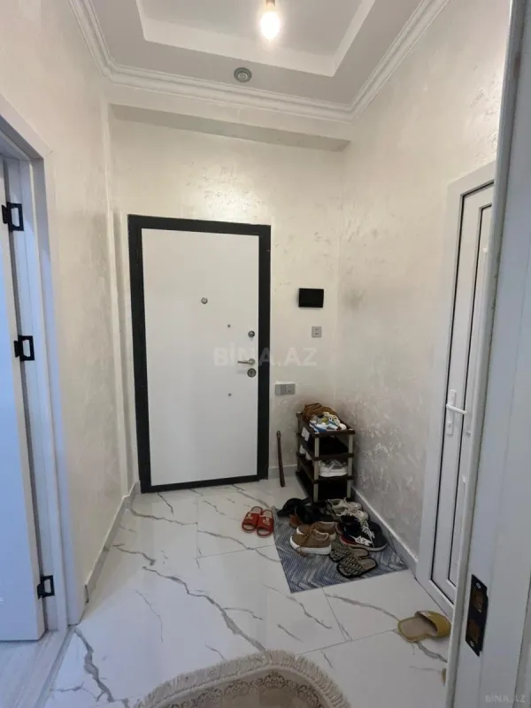 Satılır 2 otaqlı mənzil 73 m²