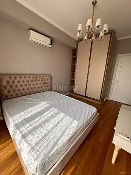 Kirayə verilir 2 otaqlı mənzil 72 m²