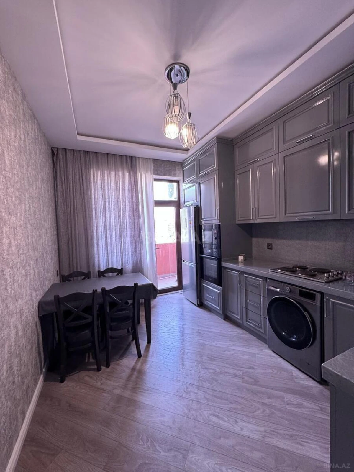 Kirayə verilir 3 otaqlı mənzil 100 m²
