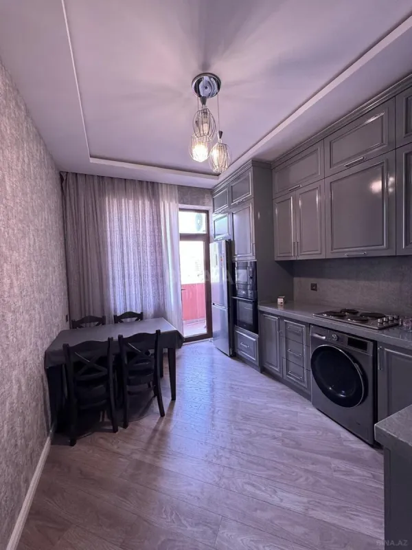 Kirayə verilir 3 otaqlı mənzil 100 m²