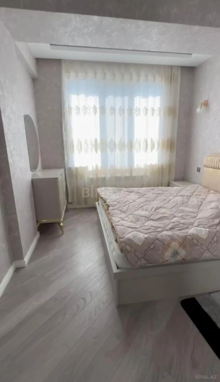 Kirayə verilir 3 otaqlı mənzil 100 m²