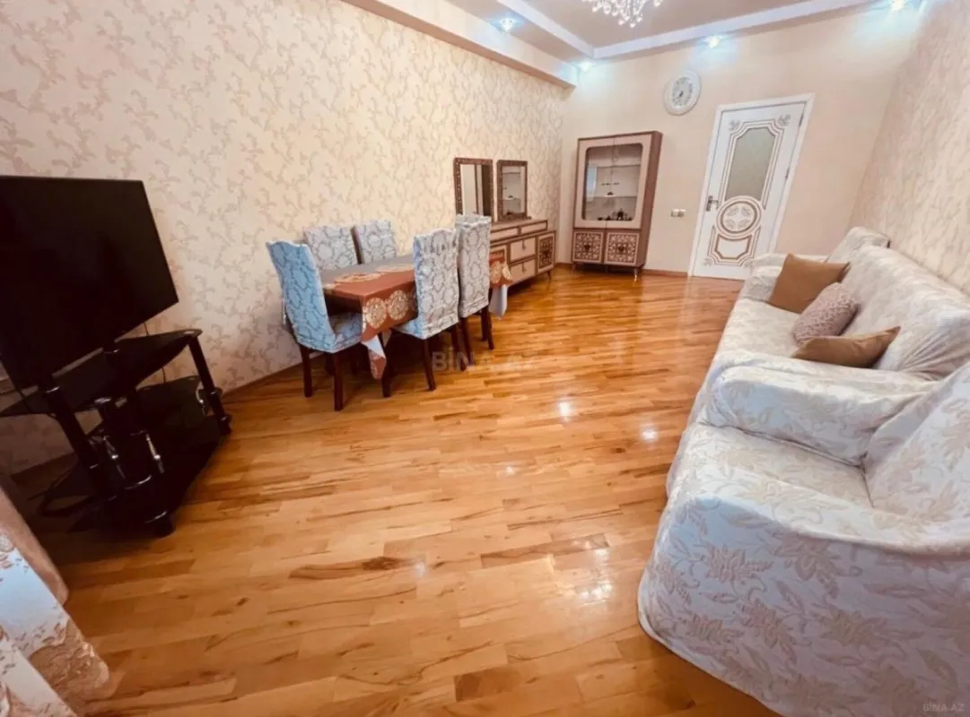 Satılır 3 otaqlı mənzil 100 m²