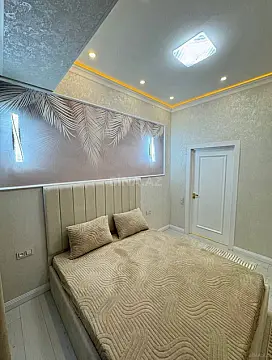 Kirayə verilir 2 otaqlı mənzil 80 m²