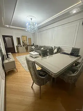 Satılır 3 otaqlı mənzil 140 m² — Bakı, Nizami 3 otaq 140.00 m²