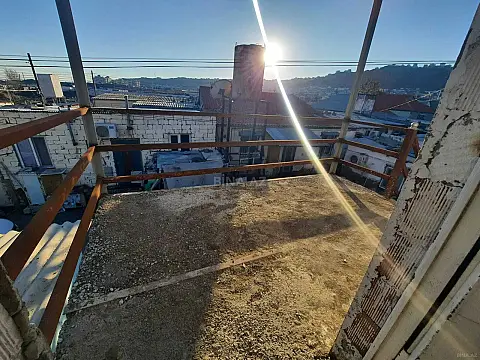 Satılır 2 otaqlı həyət evi 72 m²