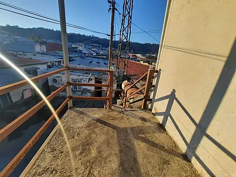 Satılır 2 otaqlı həyət evi 72 m²