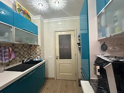 Satılır 2 otaqlı mənzil 75 m²