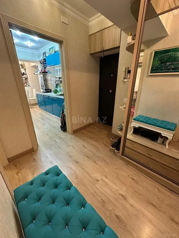 Satılır 2 otaqlı mənzil 75 m²