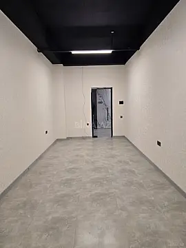 Kirayə verilir 1 otaqlı ofis 95 m²