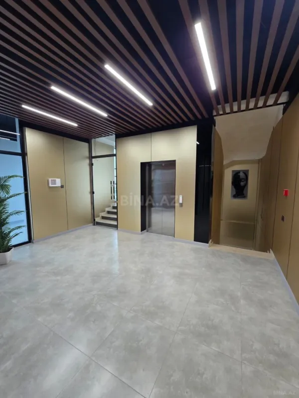Kirayə verilir 1 otaqlı ofis 95 m²