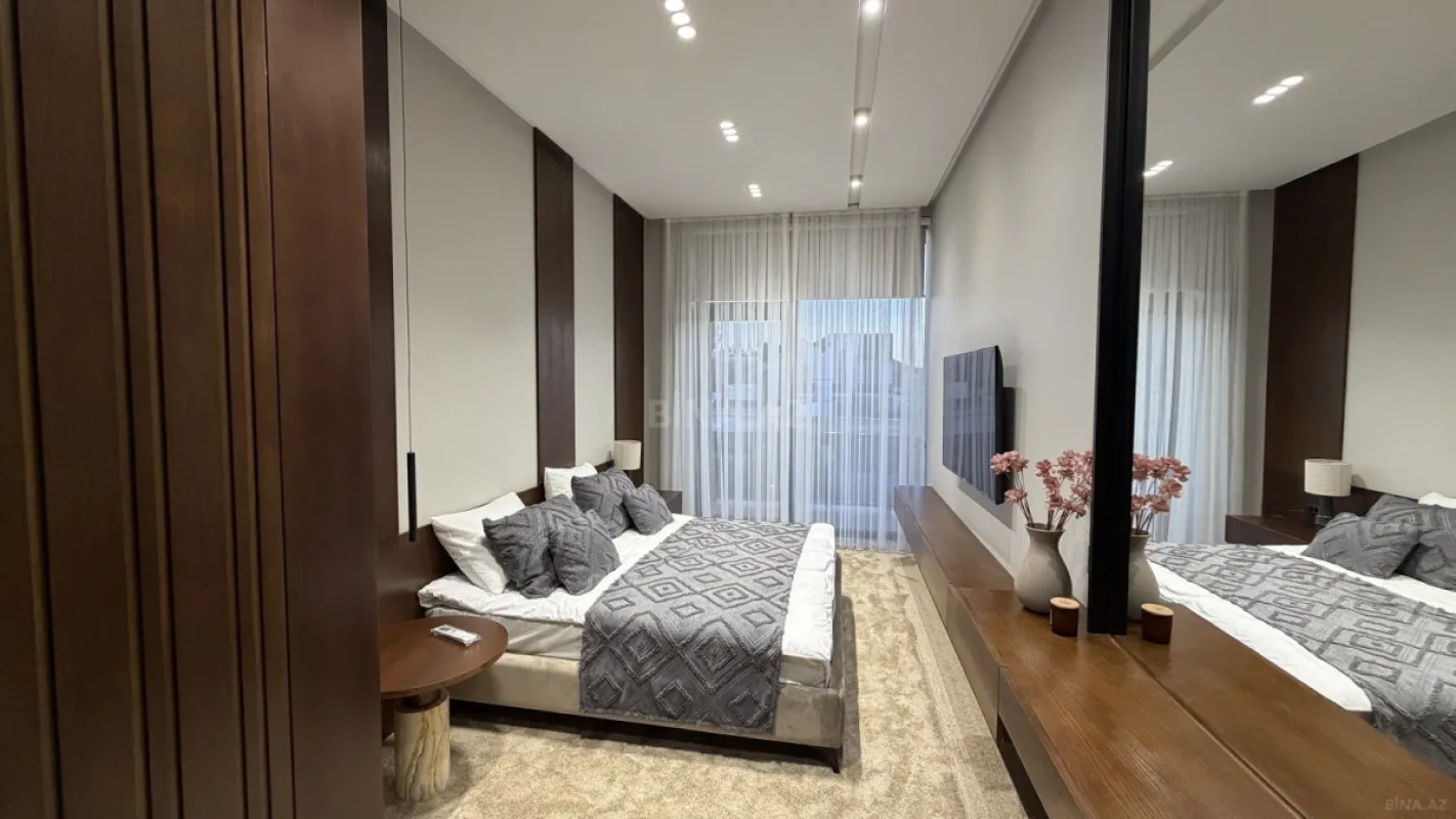 Satılır 4 otaqlı həyət evi 200 m²