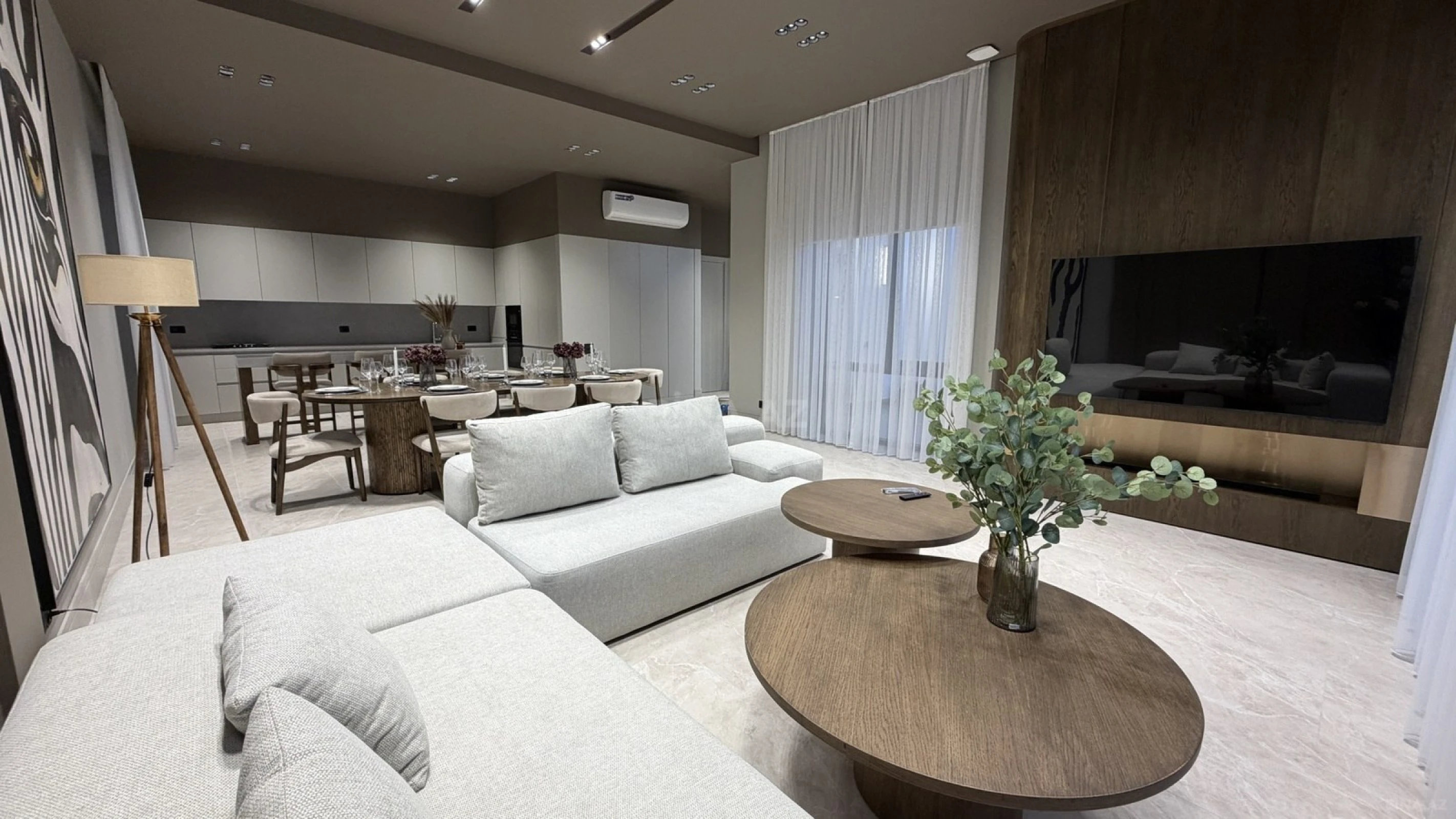 Satılır 4 otaqlı həyət evi 200 m²