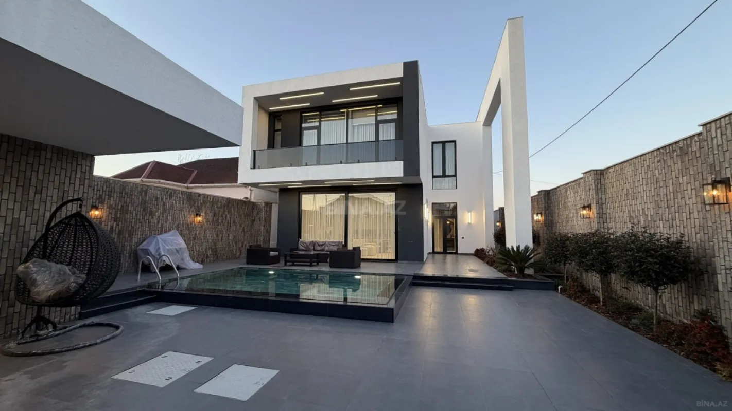 Satılır 4 otaqlı həyət evi 200 m²