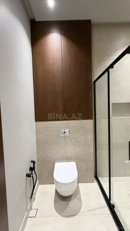 Satılır 4 otaqlı həyət evi 200 m²