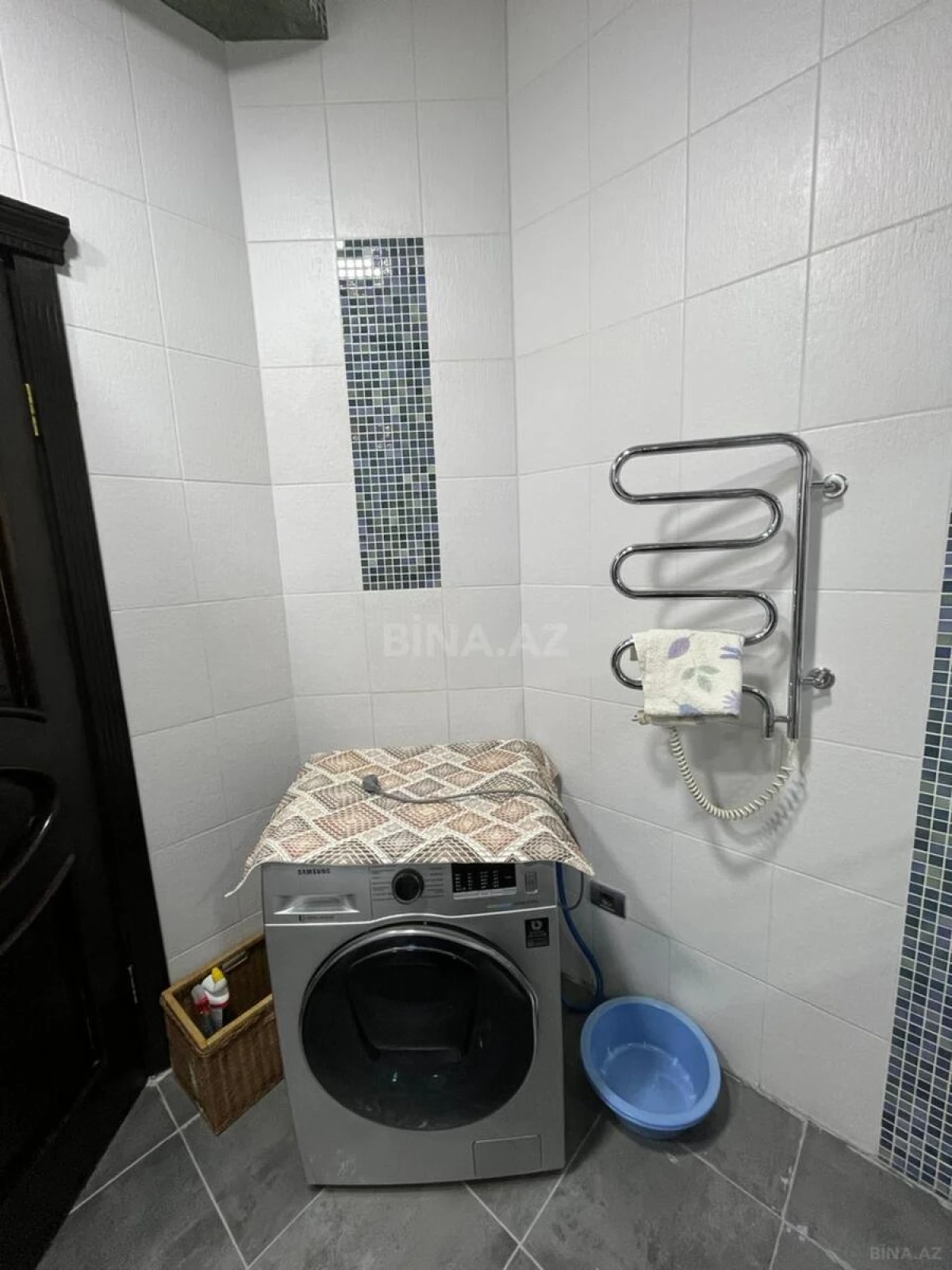 Kirayə verilir 4 otaqlı mənzil 140 m²