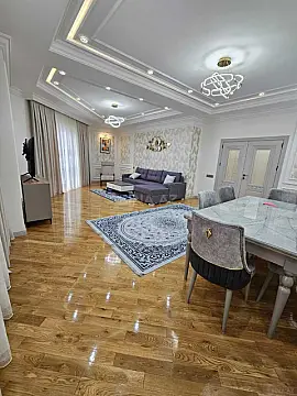 Kirayə verilir 3 otaqlı mənzil 135 m² — Bakı 3 otaq 135.00 m²