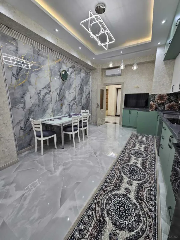 Kirayə verilir 3 otaqlı mənzil 135 m²