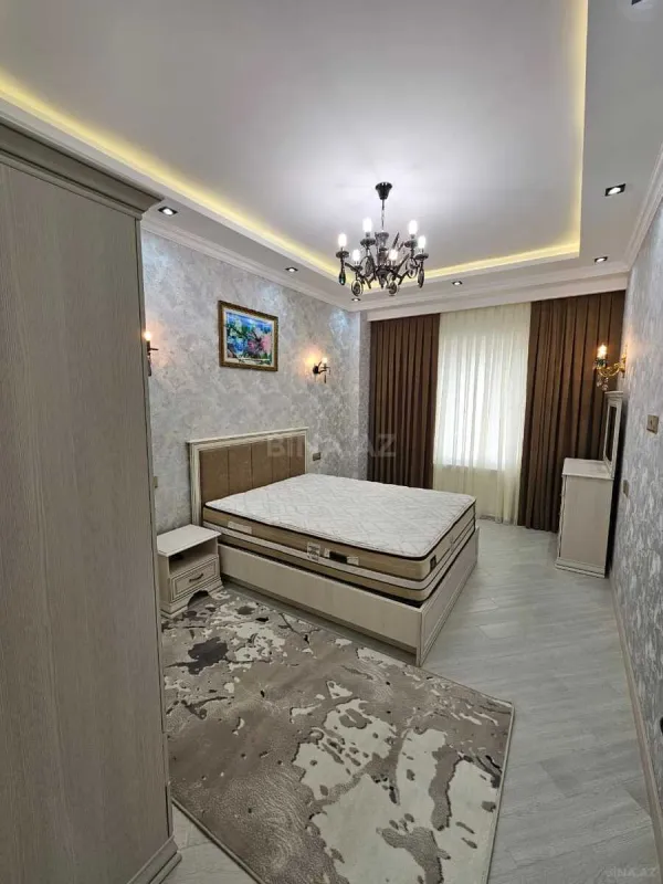 Kirayə verilir 3 otaqlı mənzil 135 m²