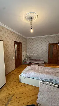 Satılır 4 otaqlı mənzil 110 m²
