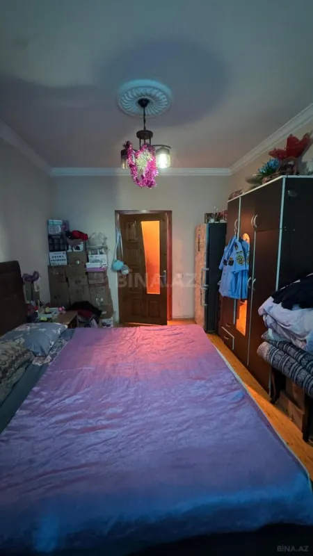 Satılır 4 otaqlı mənzil 110 m²