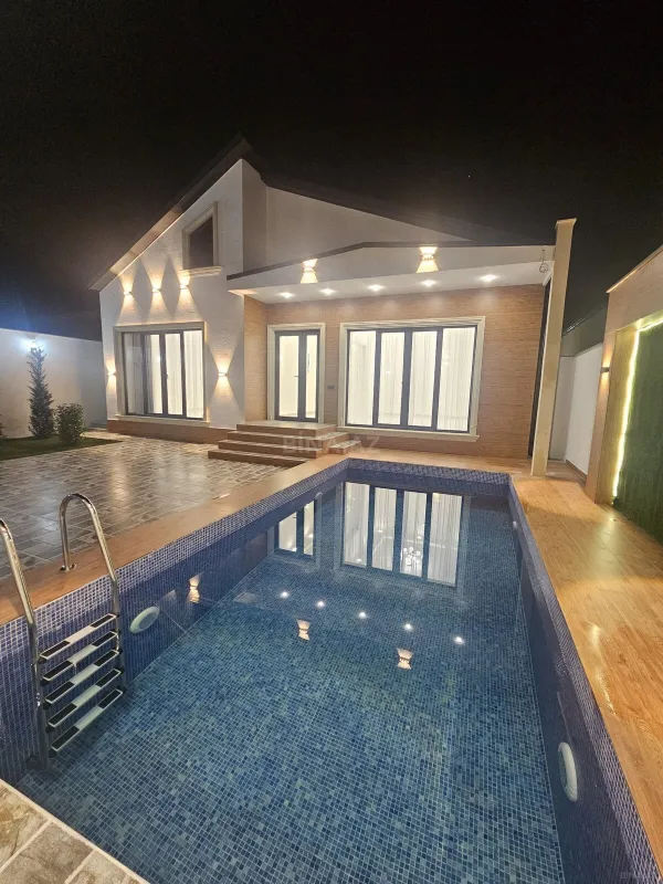 Satılır 4 otaqlı həyət evi 150 m²