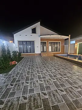 Satılır 4 otaqlı həyət evi 150 m²