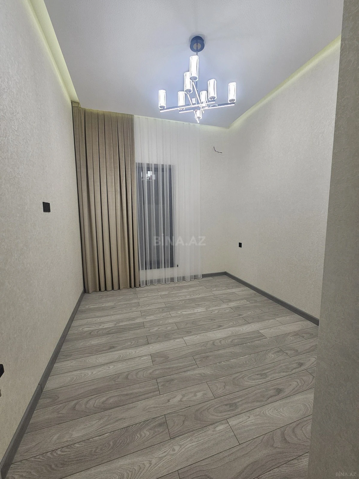 Satılır 4 otaqlı həyət evi 150 m²