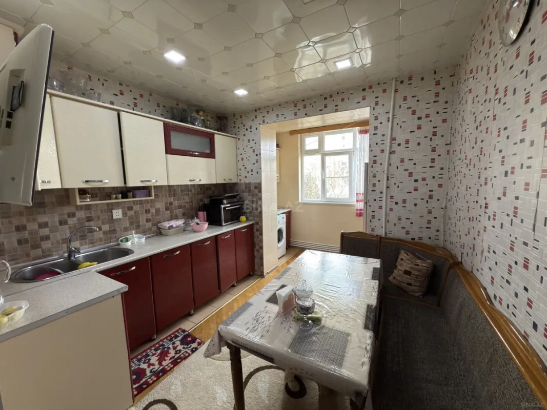 Satılır 3 otaqlı mənzil 85 m²