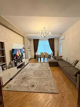 Satılır 2 otaqlı mənzil 88 m² — Bakı, İnşaatçılar 2 otaq 88.00 m²