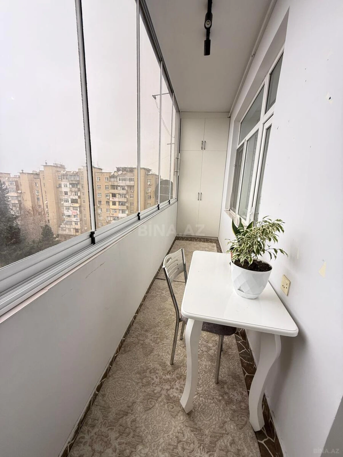 Satılır 3 otaqlı mənzil 115 m²