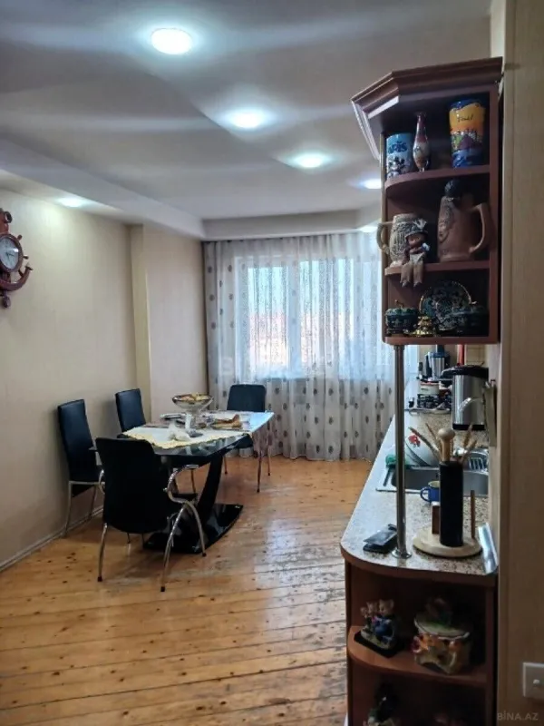 Satılır 3 otaqlı mənzil 84 m²