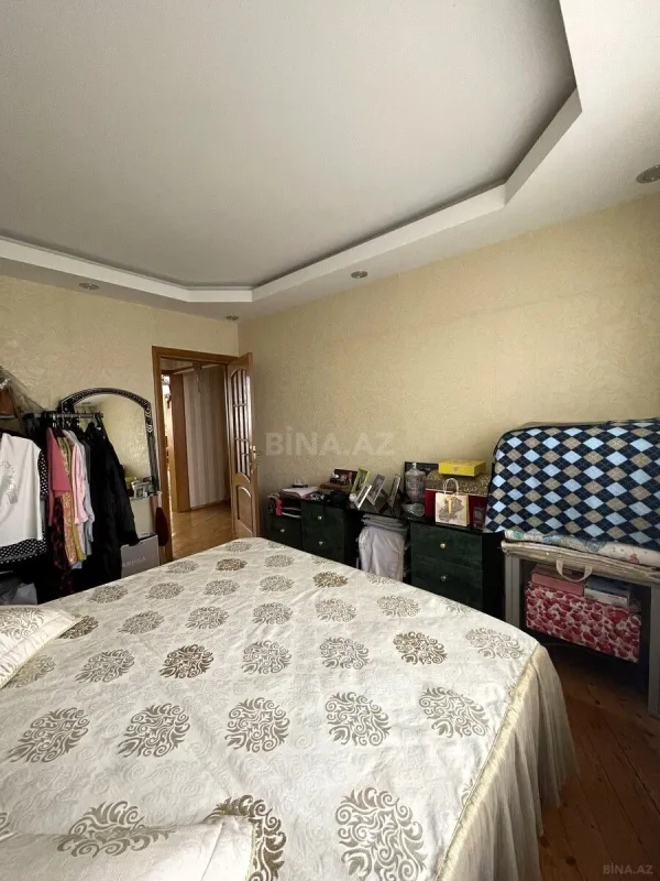 Satılır 3 otaqlı mənzil 84 m²