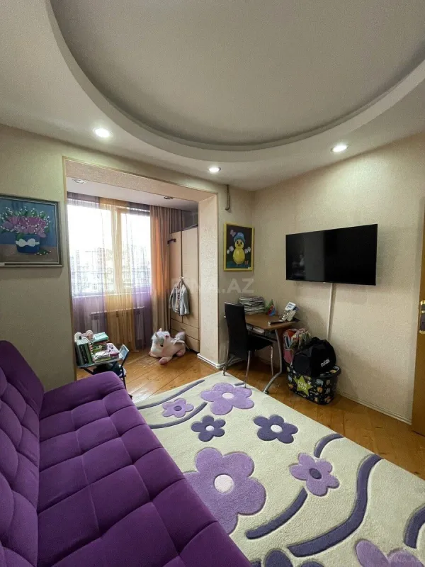 Satılır 3 otaqlı mənzil 84 m²