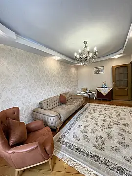 Satılır 3 otaqlı mənzil 84 m²