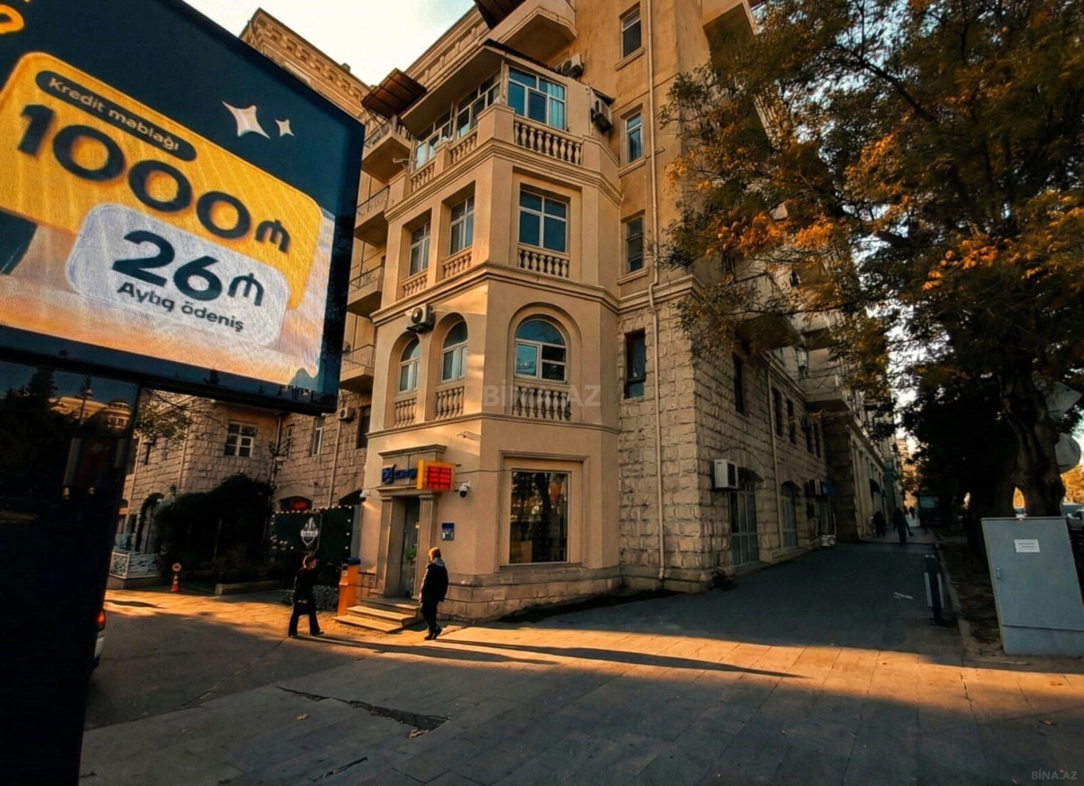 Satılır 3 otaqlı mənzil 105 m²