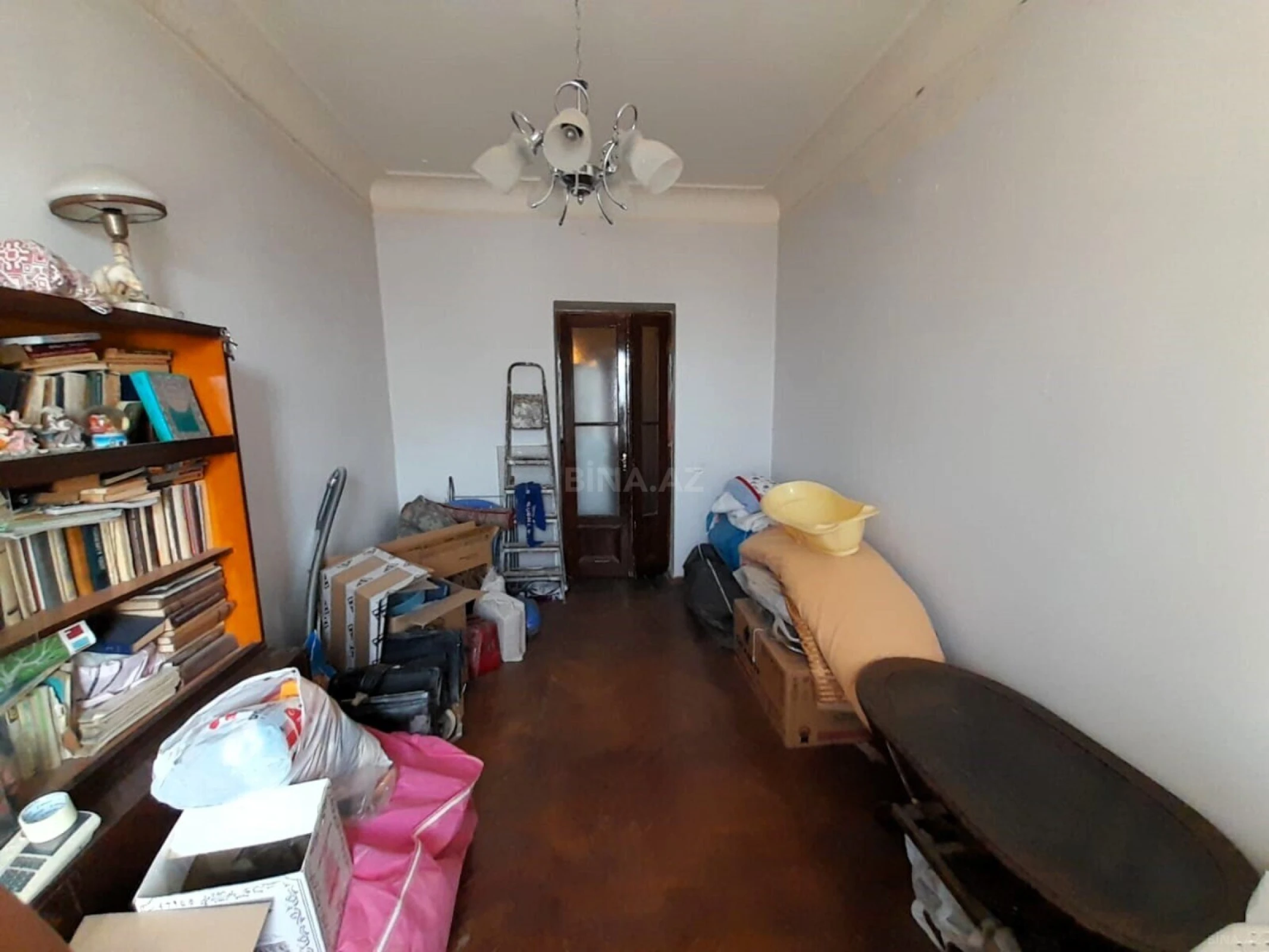 Satılır 3 otaqlı mənzil 105 m²