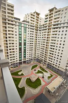 Satılır 3 otaqlı mənzil 137 m² — Bakı, İnşaatçılar 3 otaq 137.00 m²