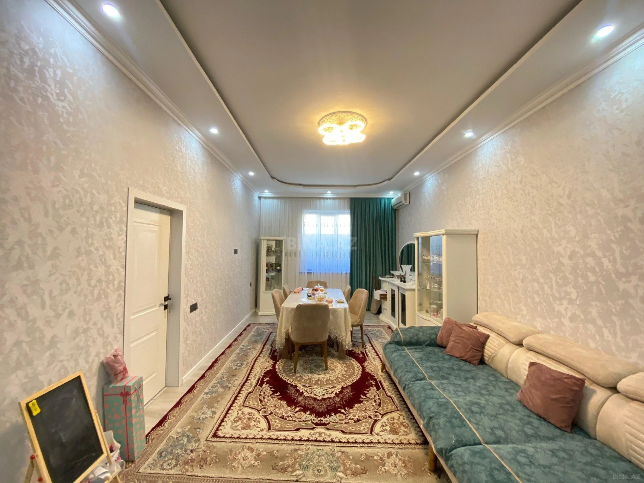Satılır 5 otaqlı həyət evi 150 m²