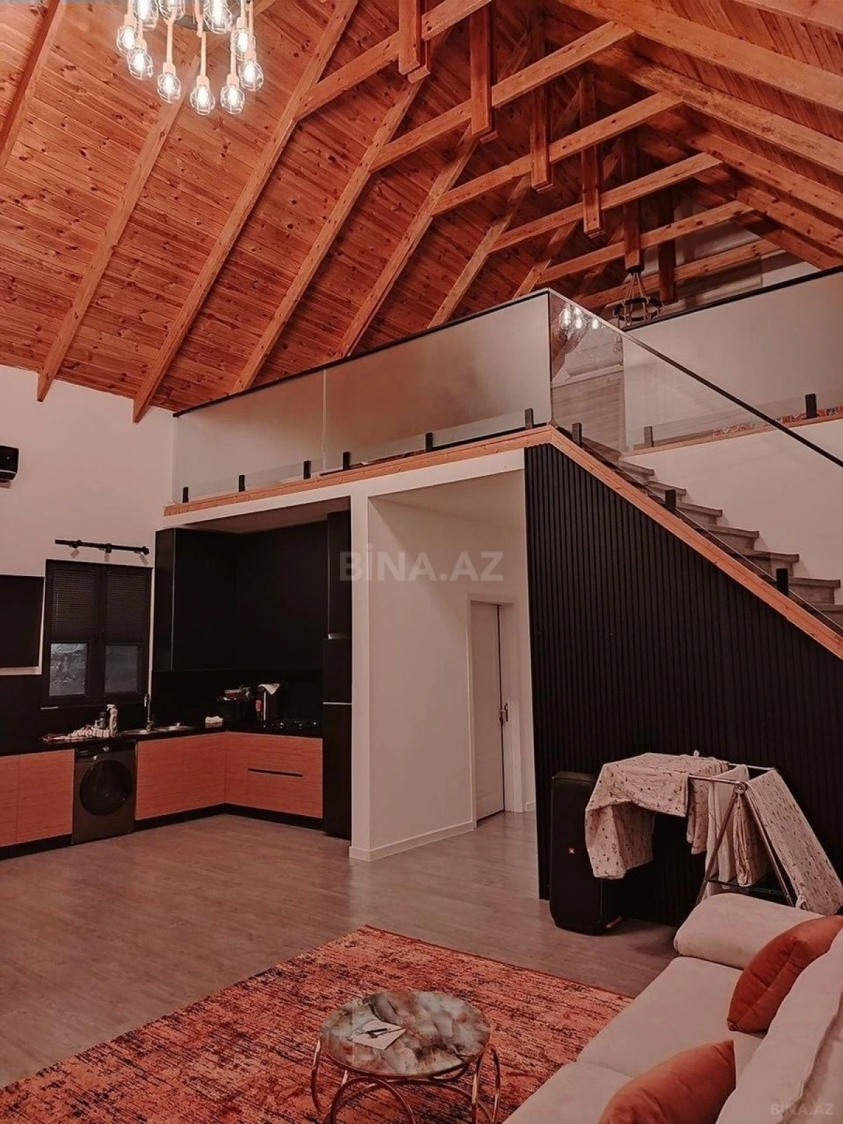 Kirayə verilir 4 otaqlı həyət evi 250 m²