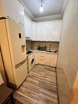 Kirayə verilir 2 otaqlı mənzil 50 m²