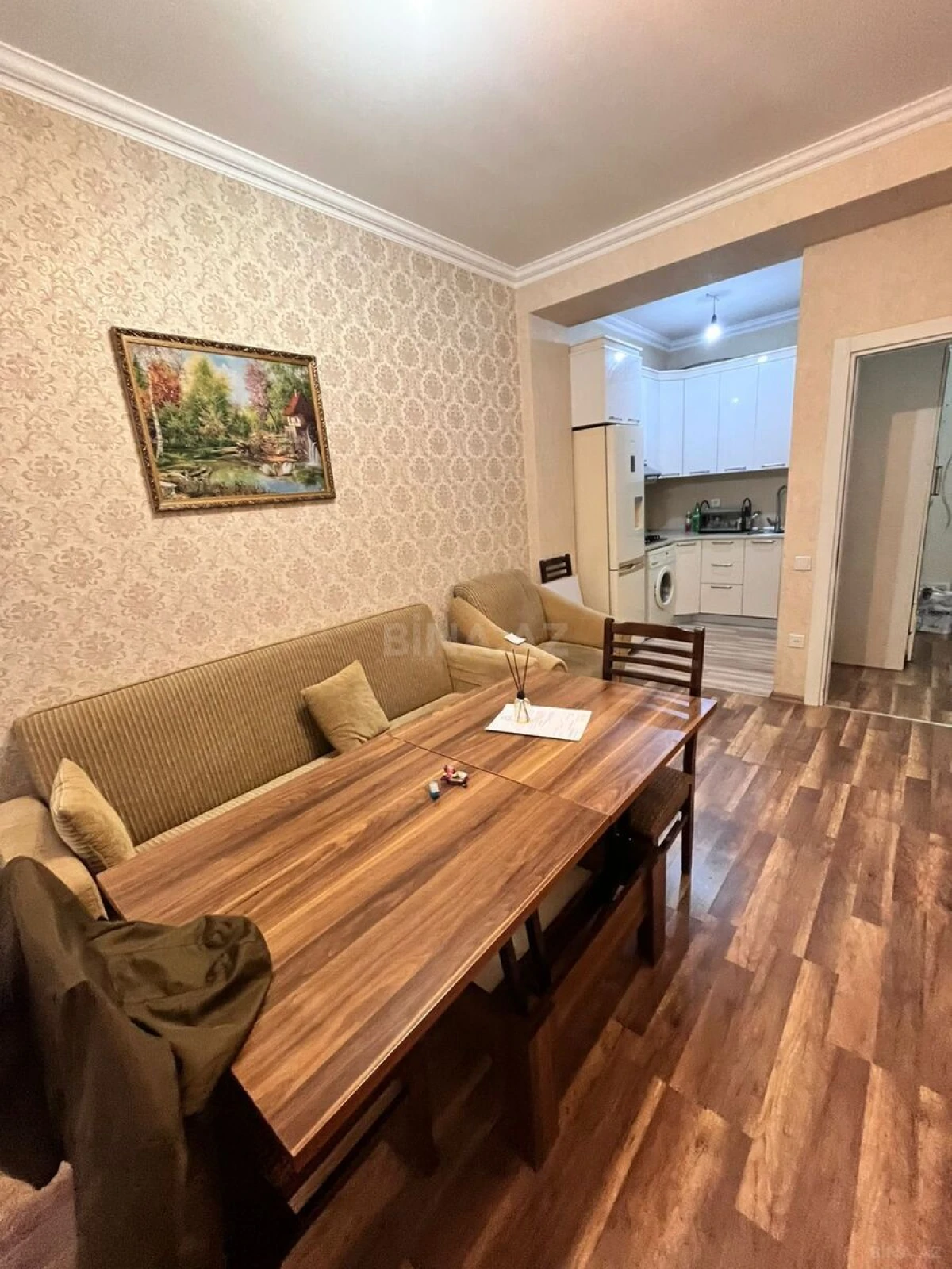 Kirayə verilir 2 otaqlı mənzil 50 m²