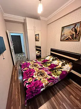 Kirayə verilir 2 otaqlı mənzil 50 m²