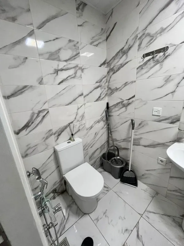 Kirayə verilir 2 otaqlı mənzil 50 m²