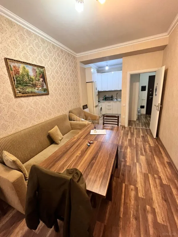 Kirayə verilir 2 otaqlı mənzil 50 m²