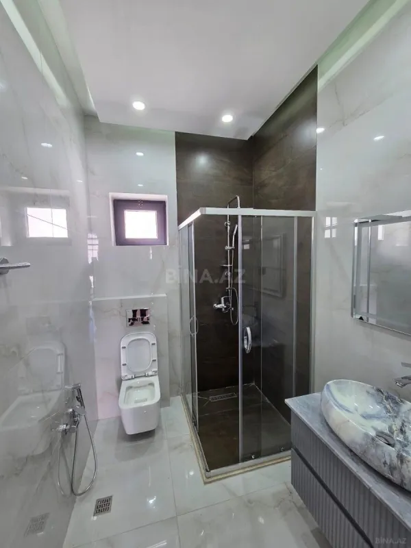 Kirayə verilir 4 otaqlı həyət evi 200 m²