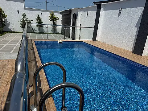 Kirayə verilir 4 otaqlı həyət evi 200 m²